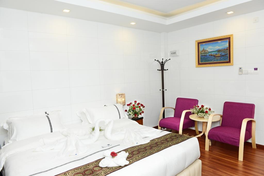 8Day Hotel Γιανγκόν Δωμάτιο φωτογραφία